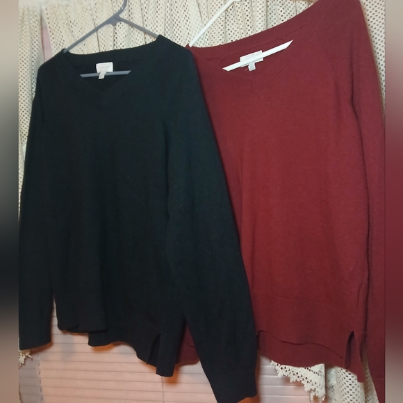 Lucky Brand 2 Piece Black and Red V Neck Sweater Set Cotton Blend Size Small - Picture 5 of 14